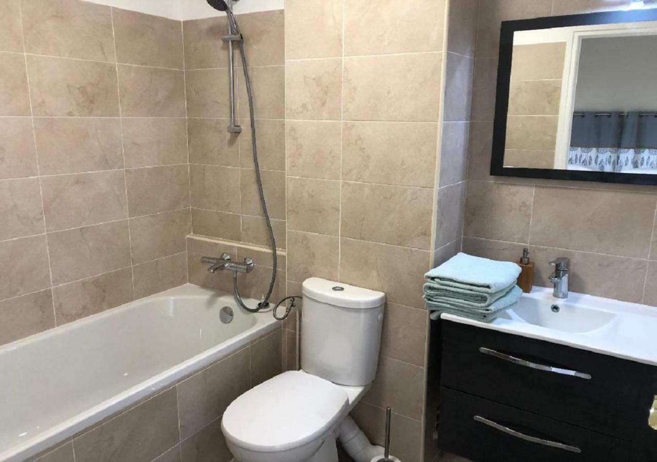 Residence Rives De Loire Parking Gratuit Blois Exterior foto